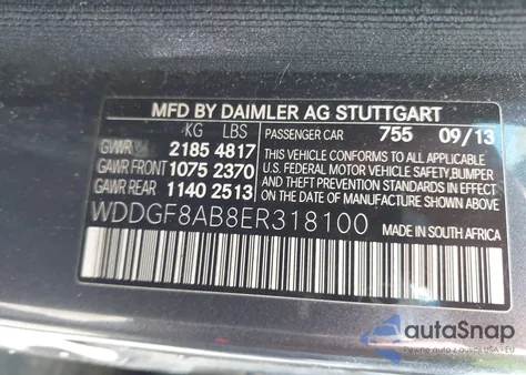 2014 Mercedes-Benz C 300 Luxury 4Matic/Sport 4Matic z USA, uszkodzony, nr VIN WDDGF8AB8ER318100